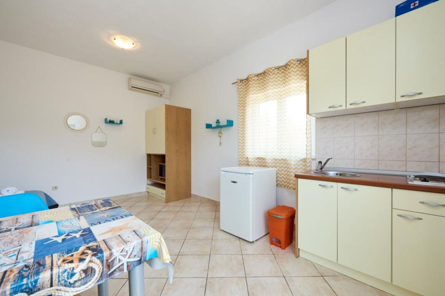 Apartment Mare 10243-A2