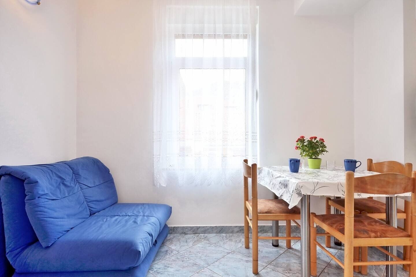 Apartment Toma 10246-A1