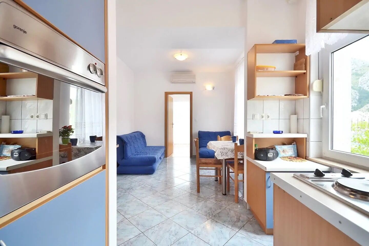 Apartment Toma 10246-A1