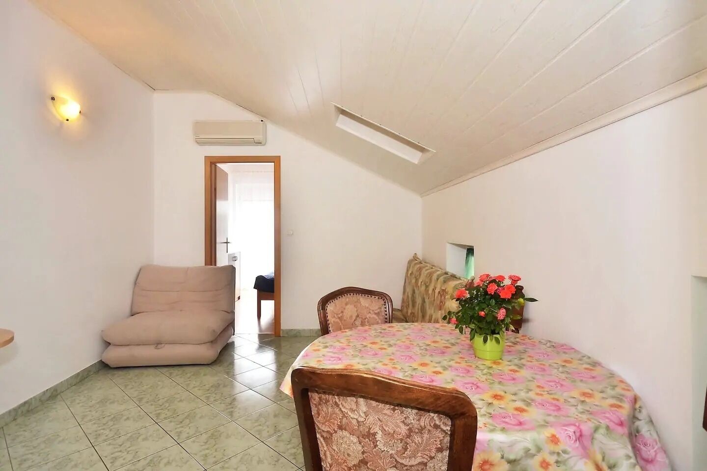 Apartment Toma 10246-A3