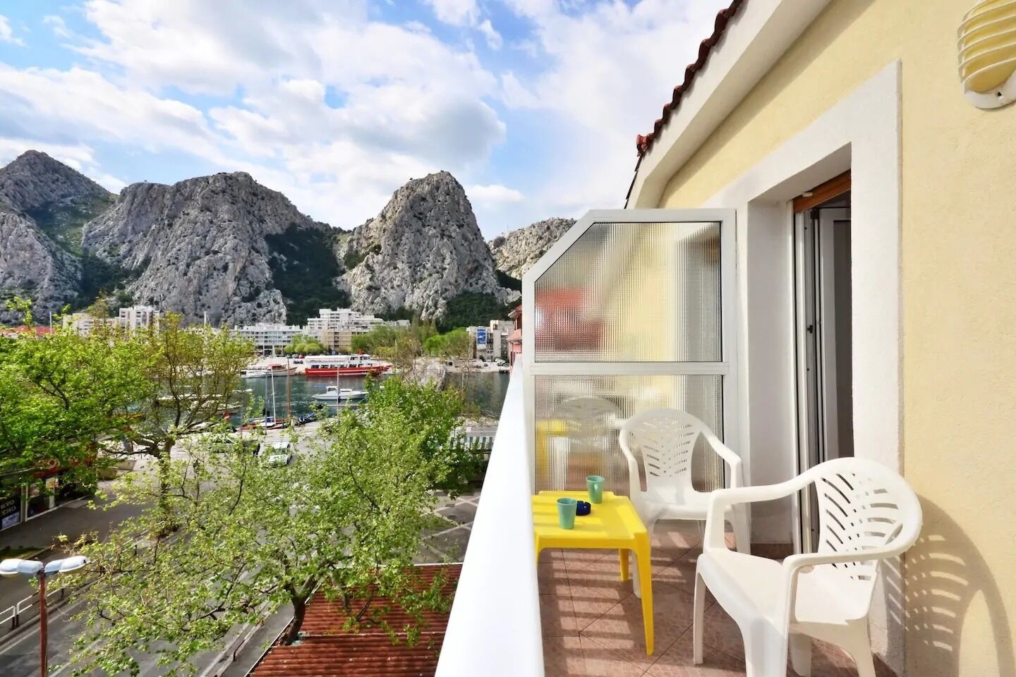 Apartment Toma 10246-A4