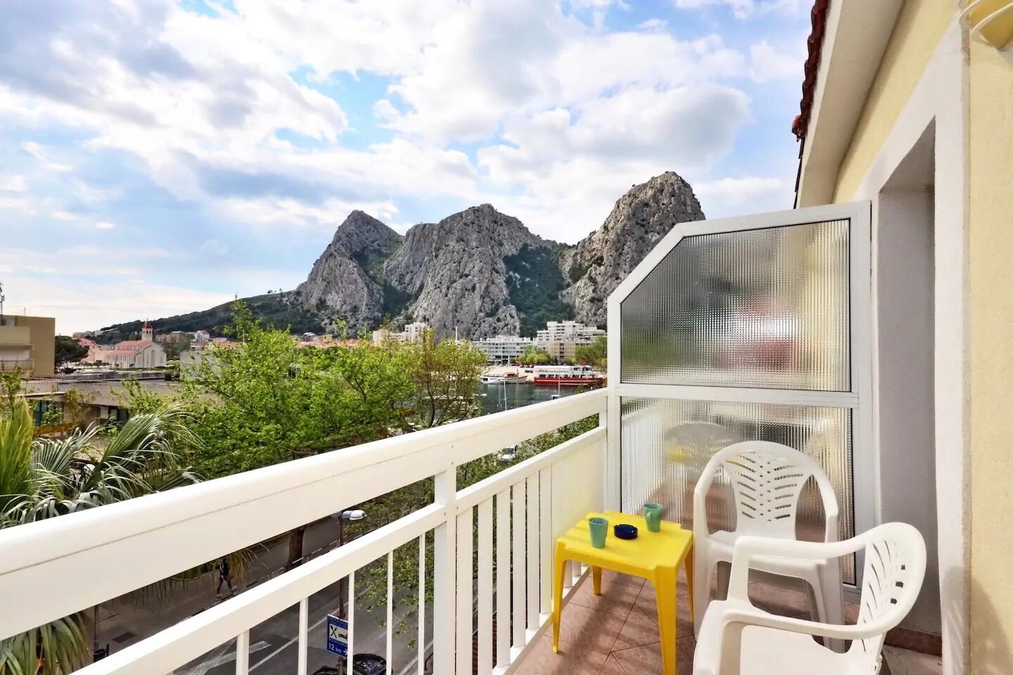 Apartment Toma 10246-A4