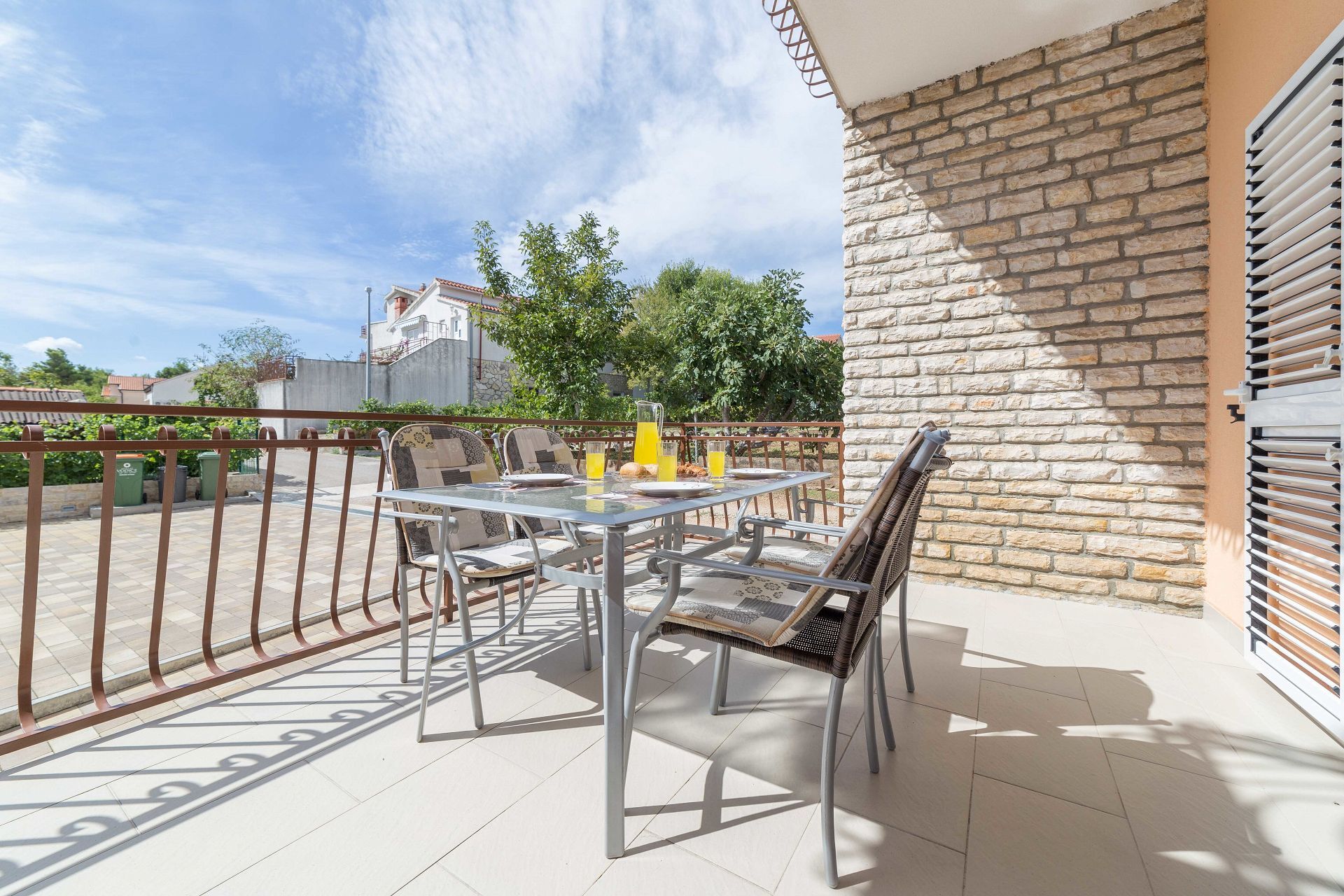 Apartment Goge 10252-A1