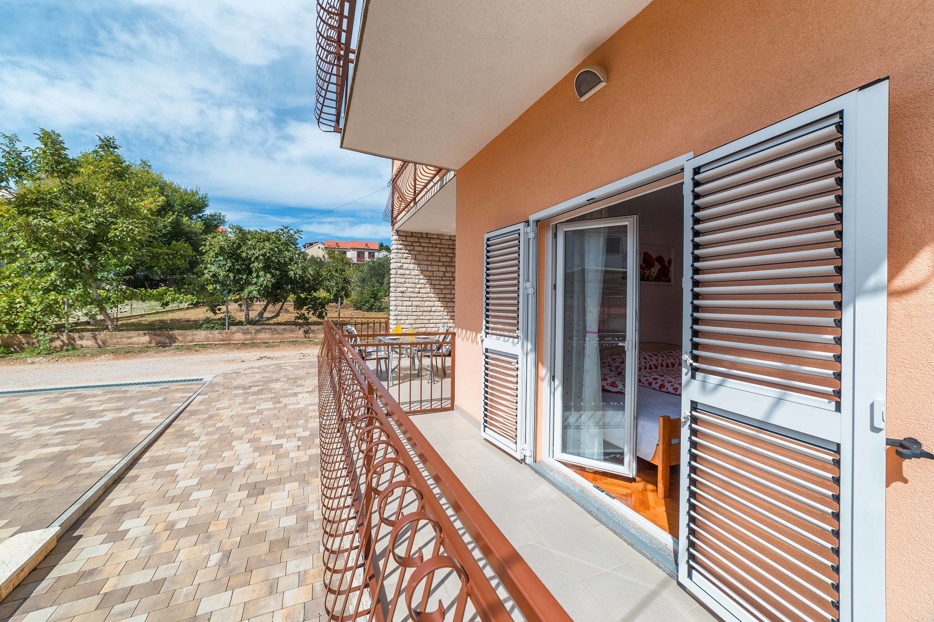 Apartment Goge 10252-A1