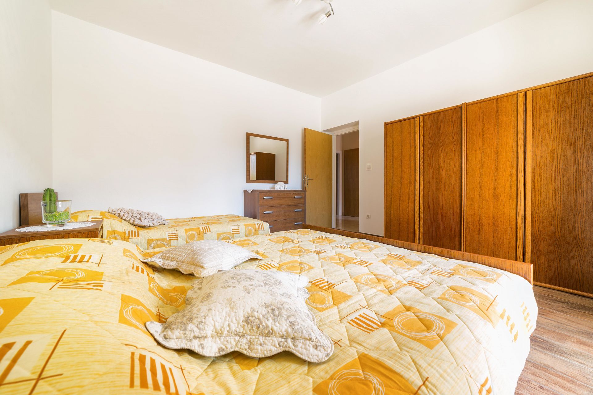 Apartment Goge 10252-A1