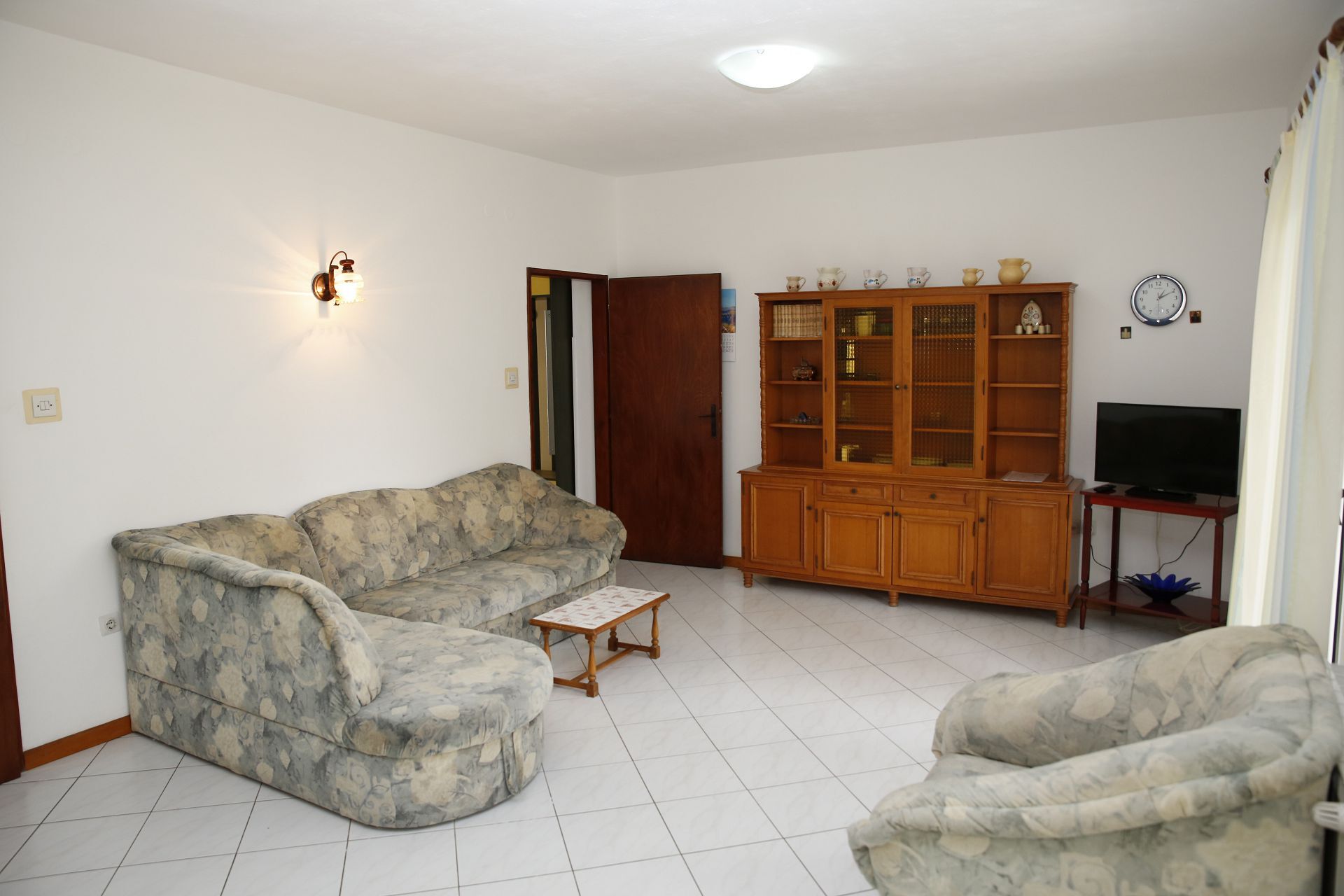 Apartments Araz 10253-A1
