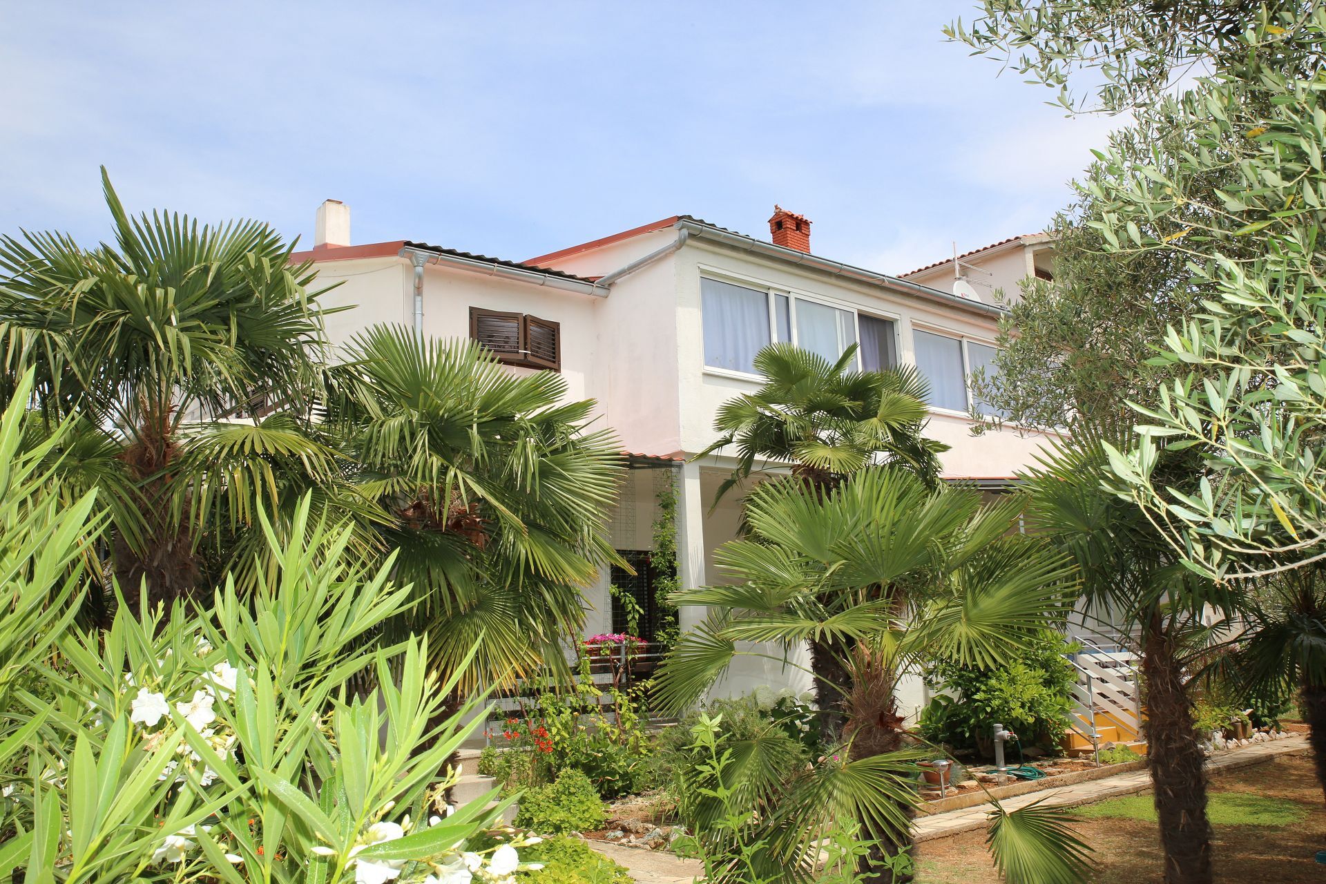 Apartments Araz 10253-A2