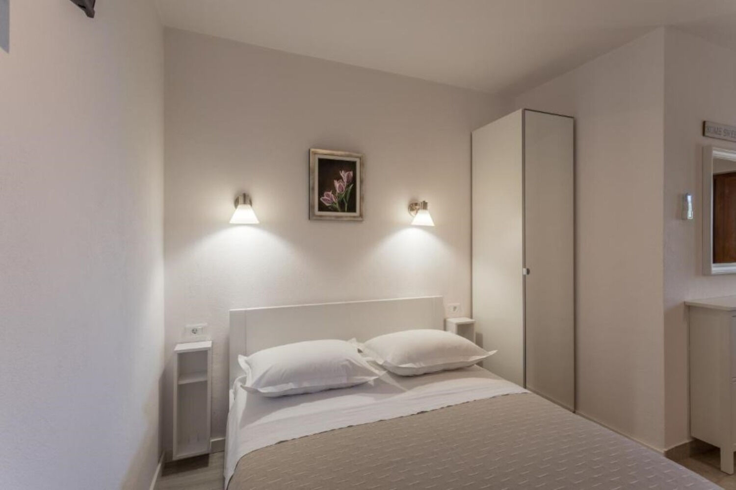 Apartments Nina 10258-A1
