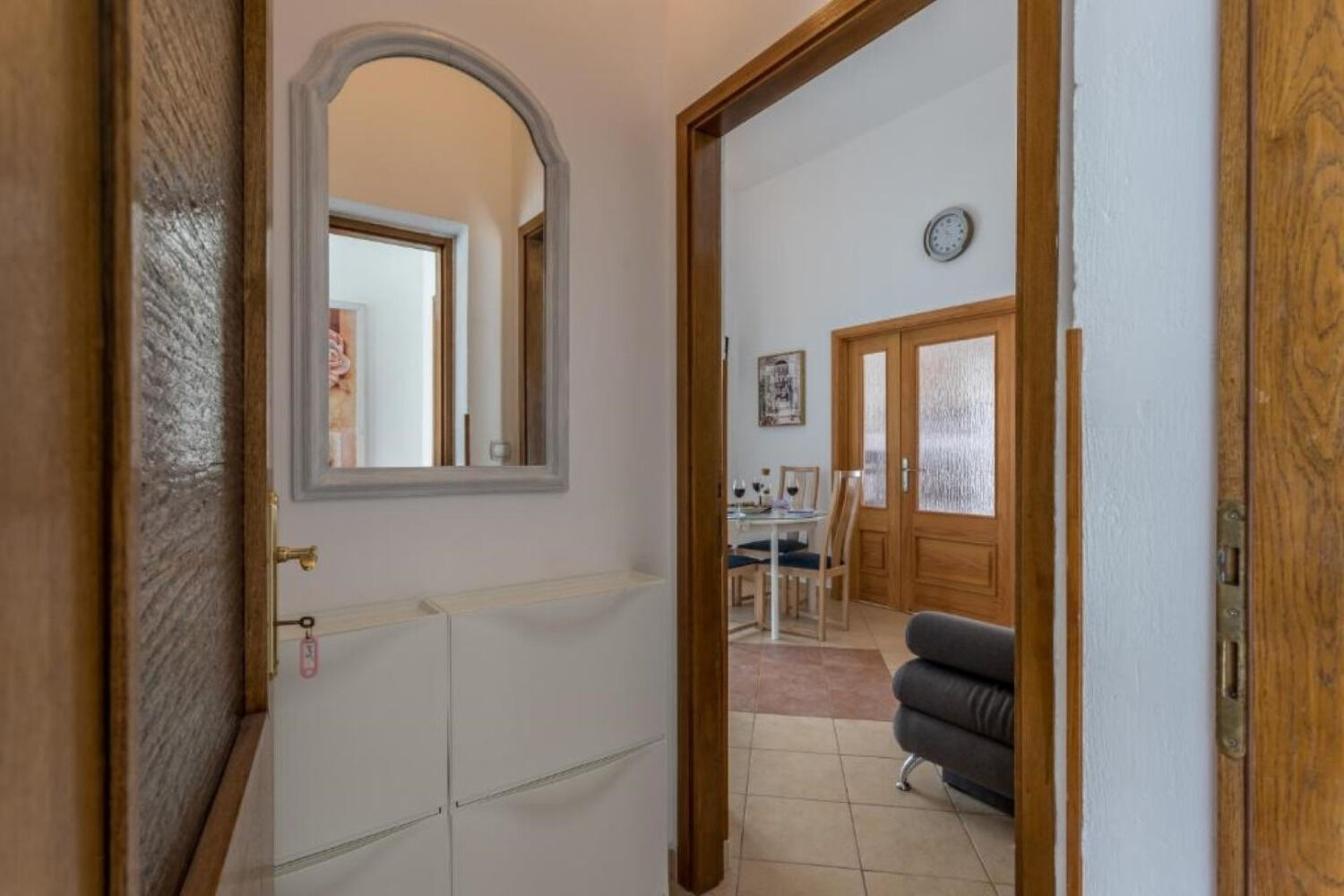 Apartments Nina 10258-A4
