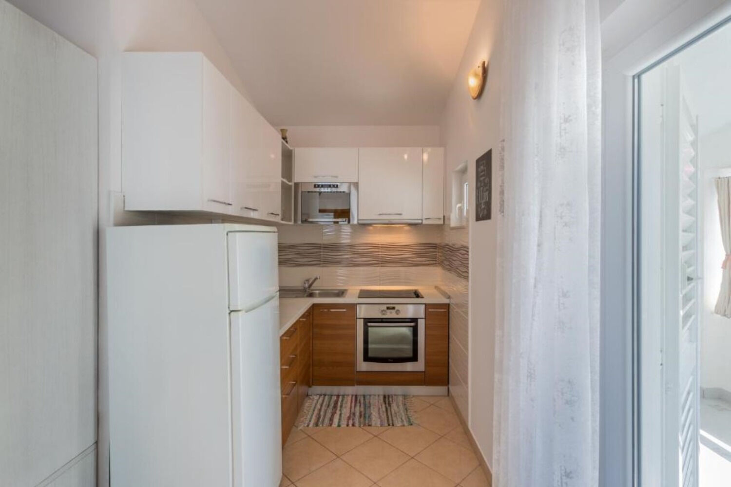 Apartments Nina 10258-A4