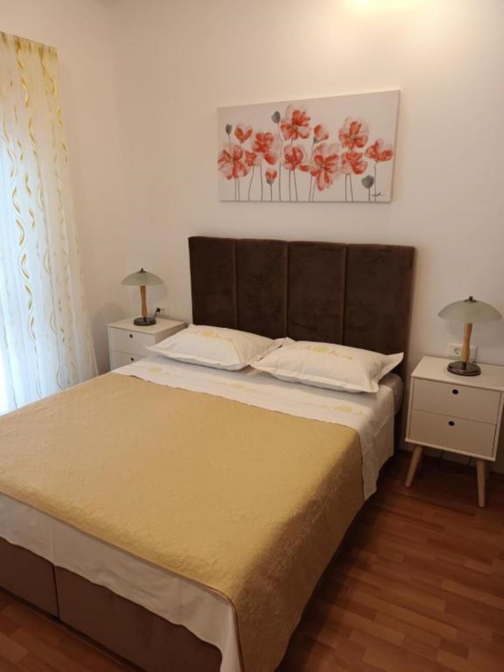 Apartments Nina 10258-A5