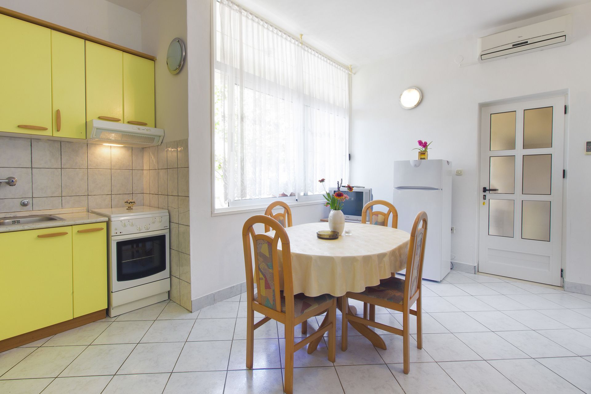 Apartments Vinko 102521-A1