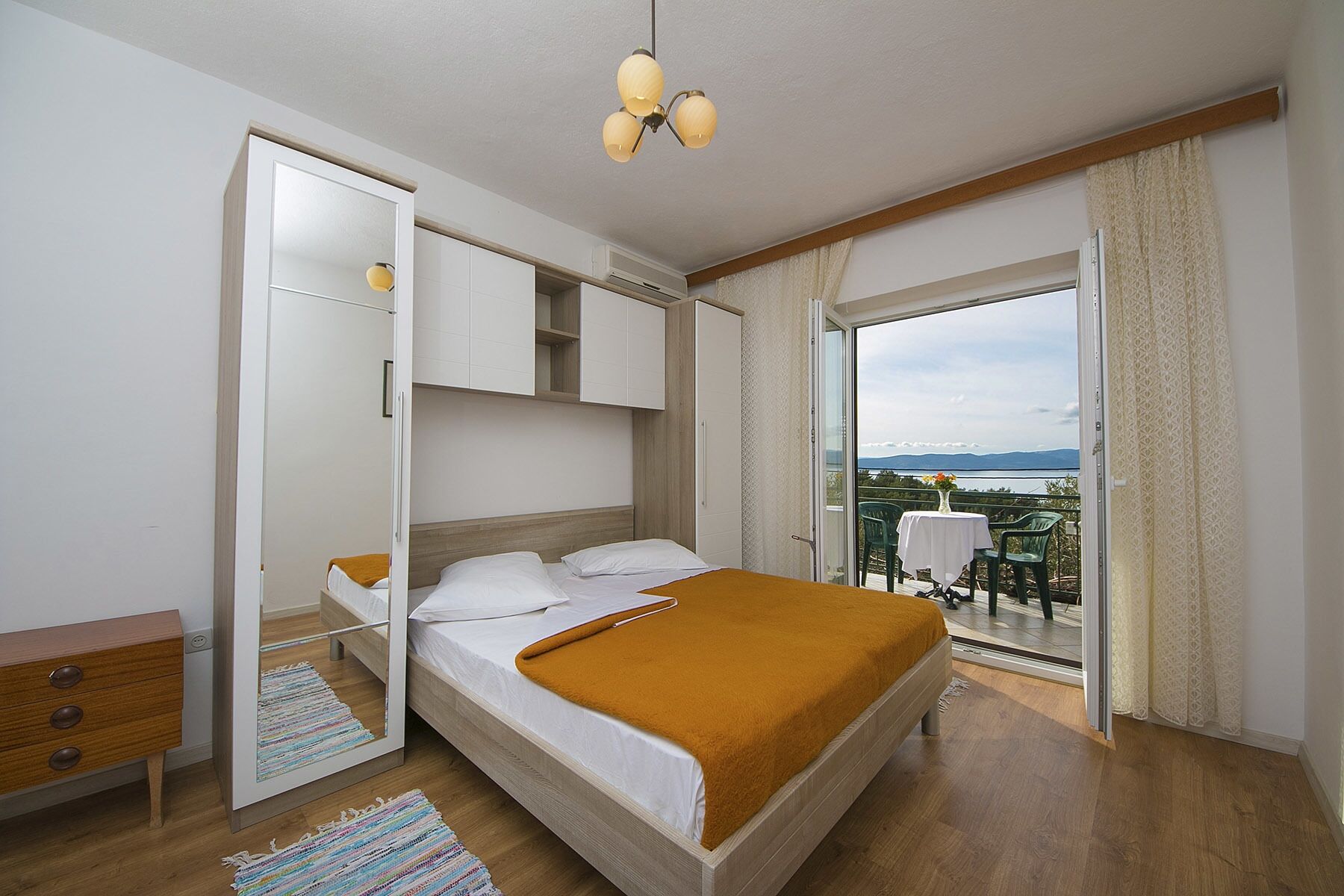 Apartment Panorama 102591-A1