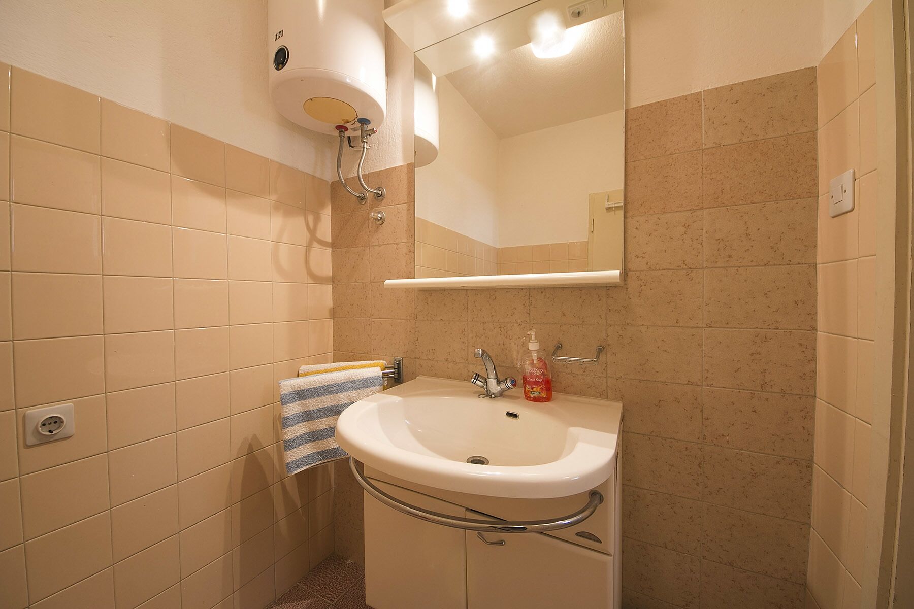 Apartment Panorama 102591-A1