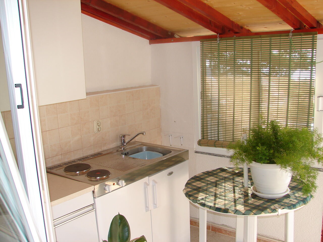 Apartments and Rooms Roza 102651-S4