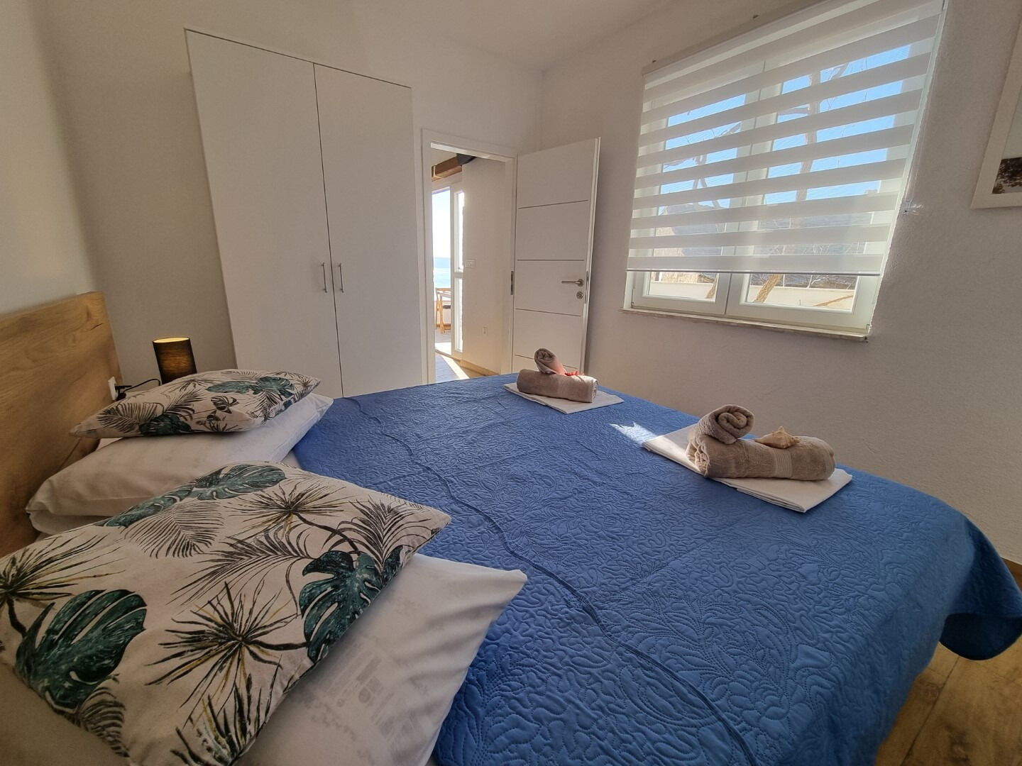 Apartments Gogi 102671-A8