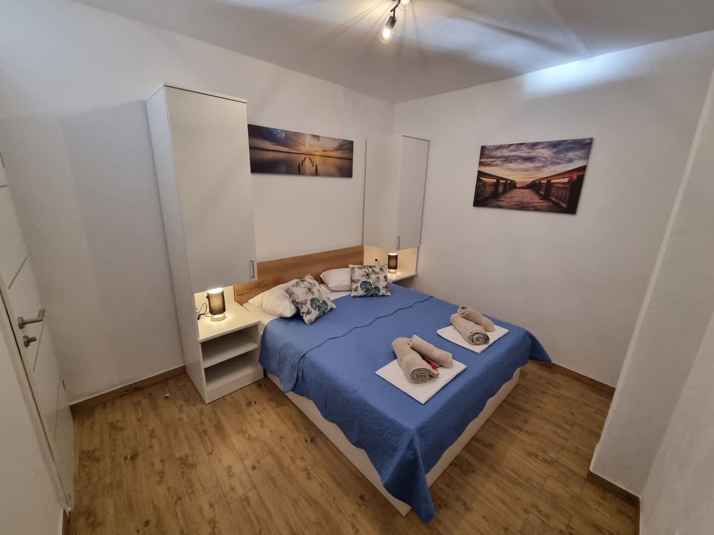 Apartments Gogi 102671-A8