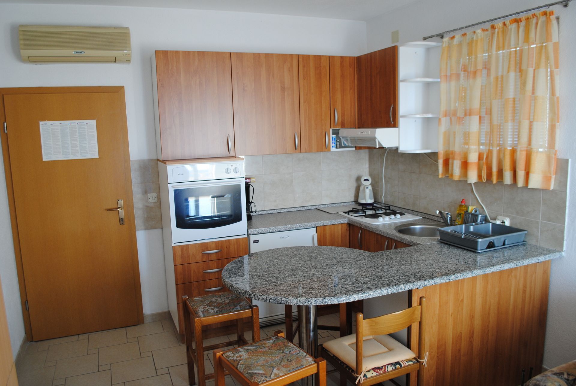 Apartments Marko 10272-A1