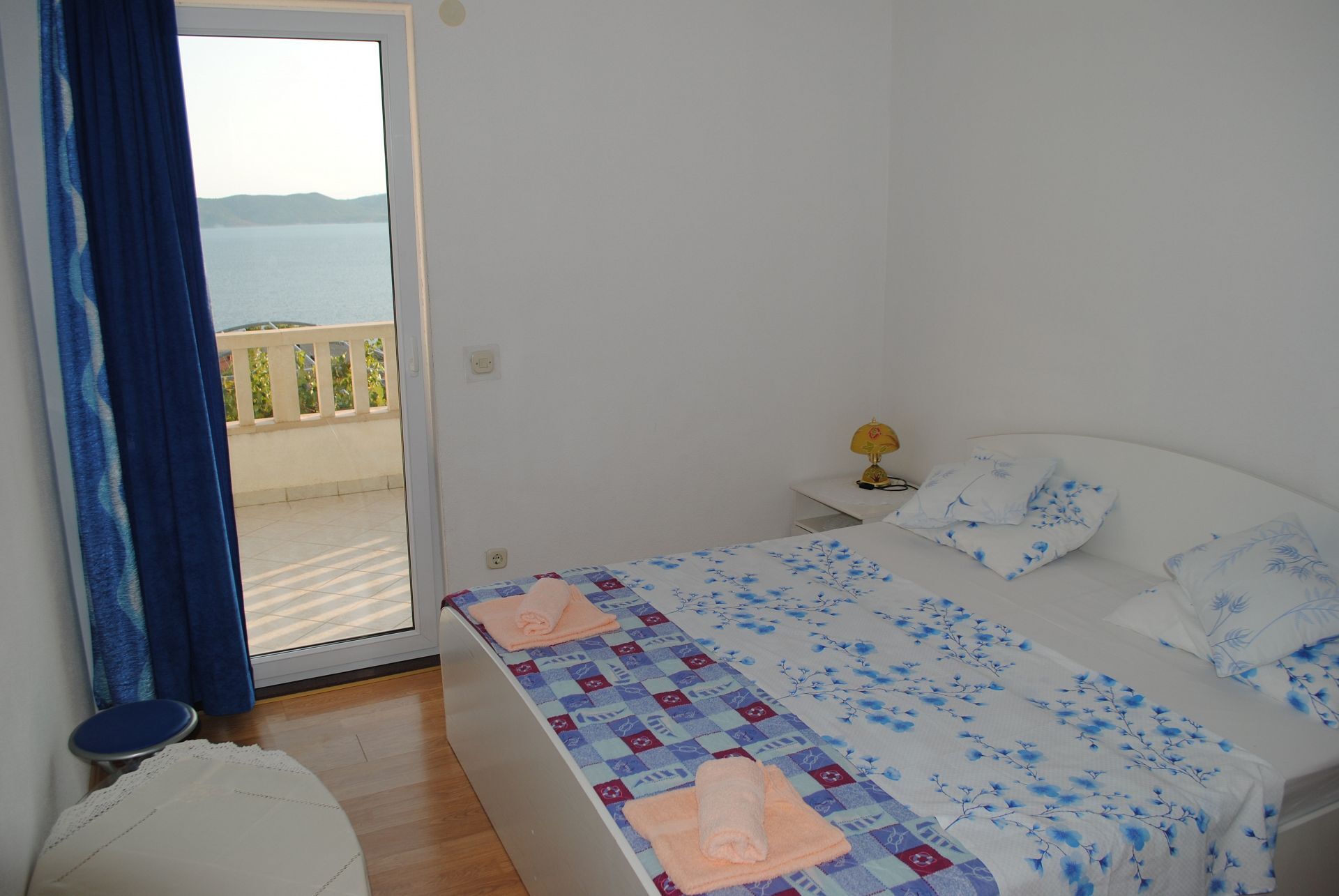 Apartments Marko 10272-A1