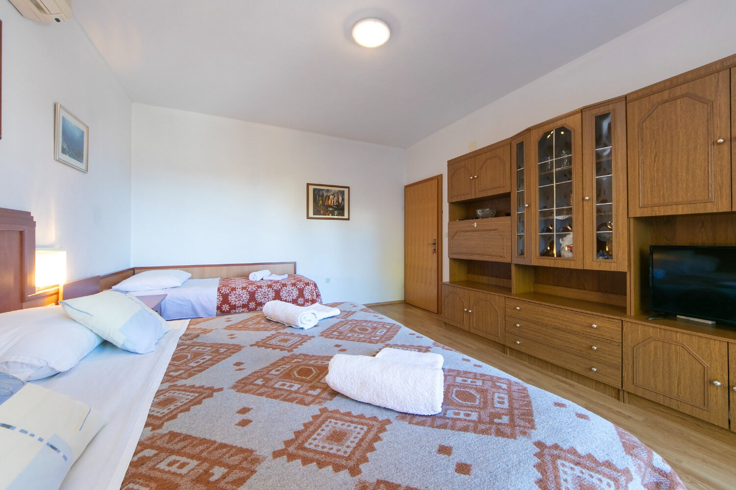 Apartments Marko 10272-A6