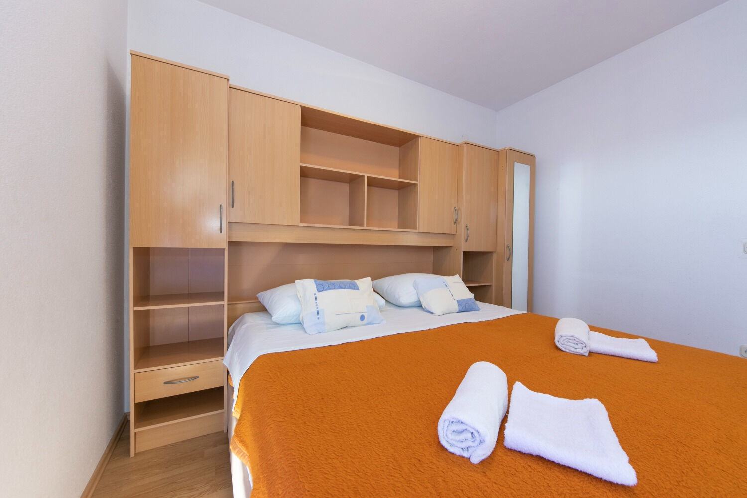Apartments Marko 10272-A7