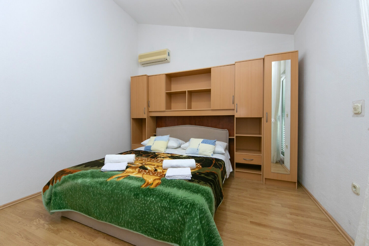 Apartments Marko 10272-A8