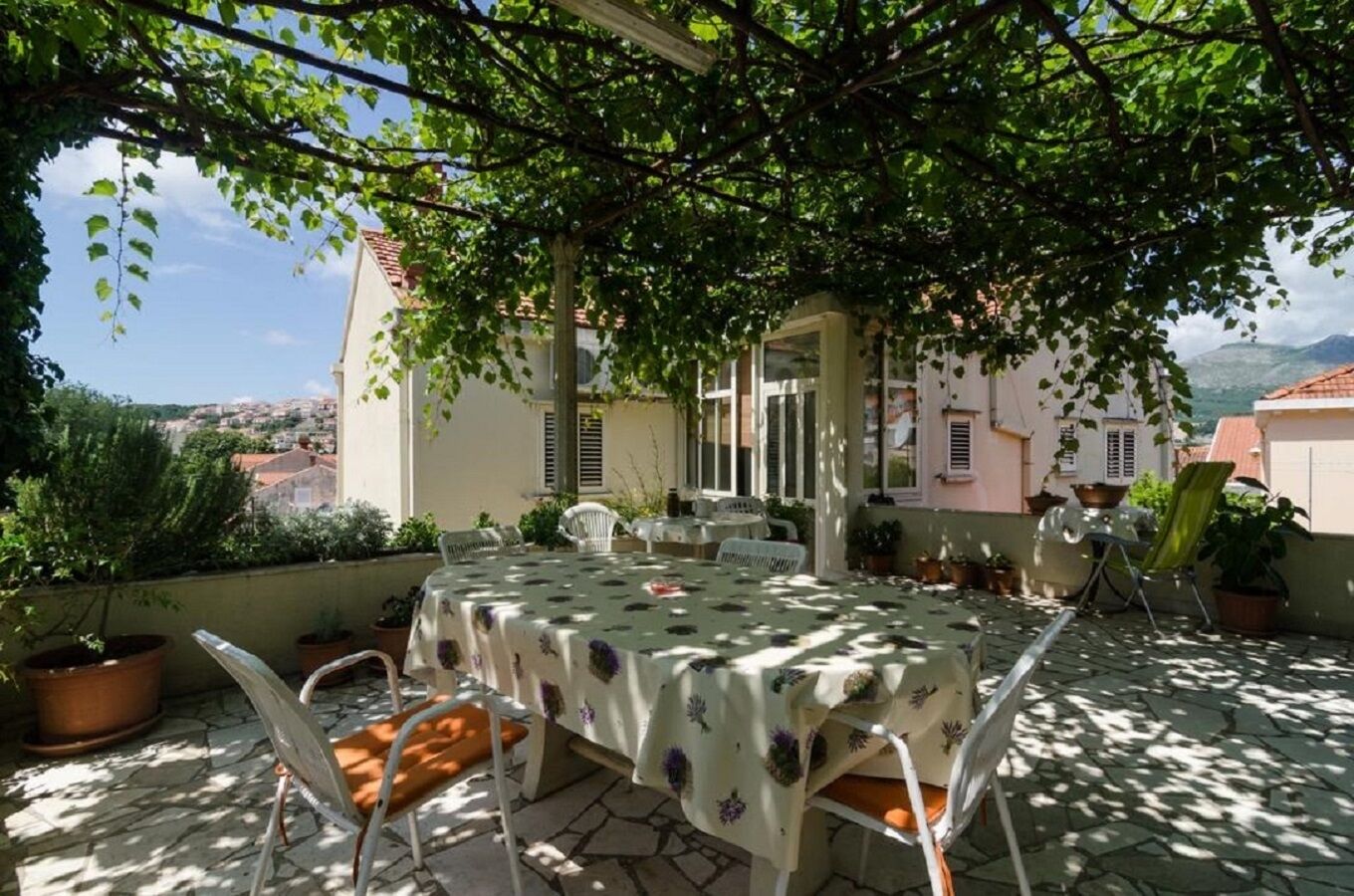 Apartment Oli 10275-A1