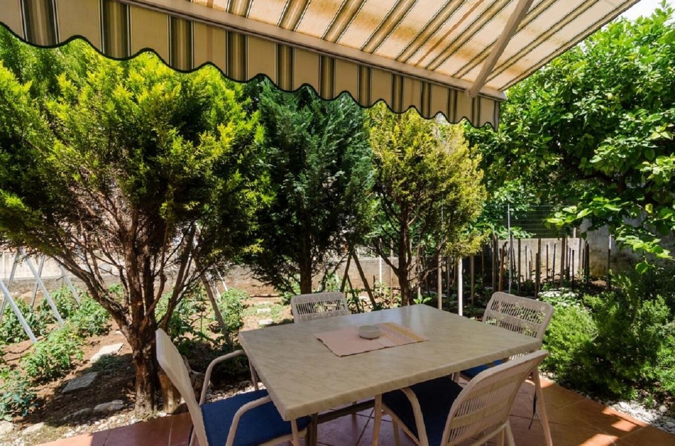 Apartment Oli 10275-A1