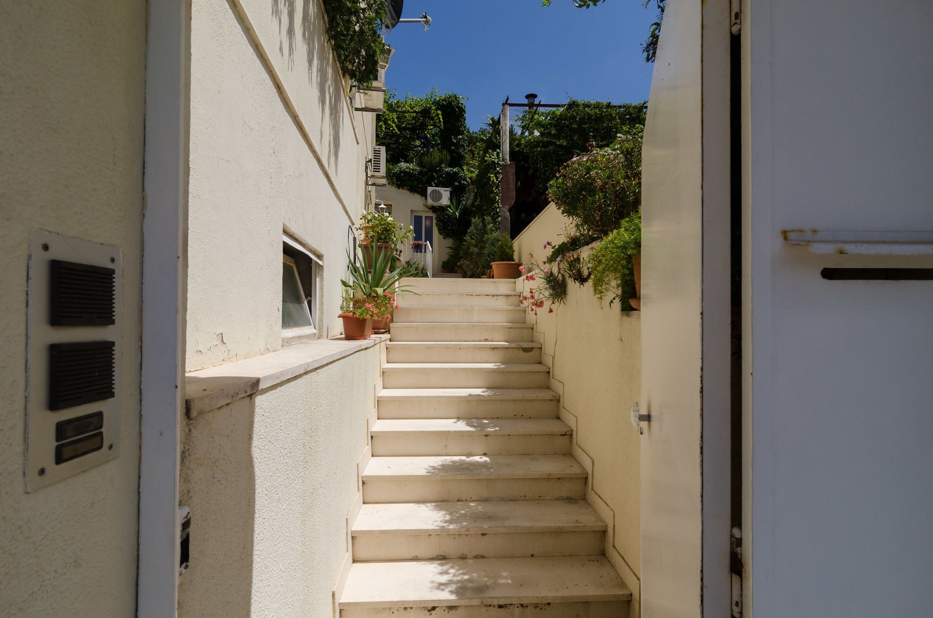 Apartment Oli 10275-A1