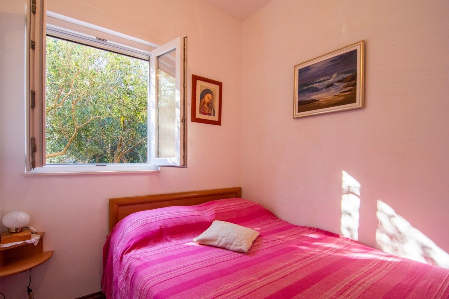 Apartments Mari 102711-A1