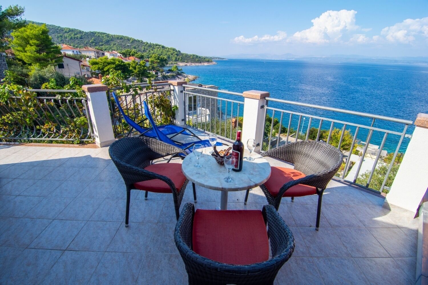 Apartments Mari 102711-A2