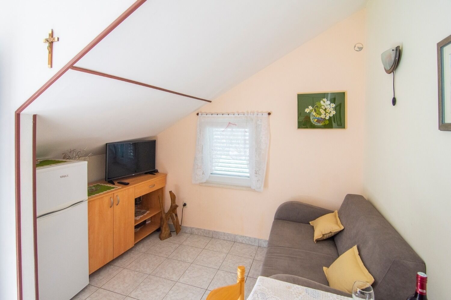Apartments Mari 102711-A2