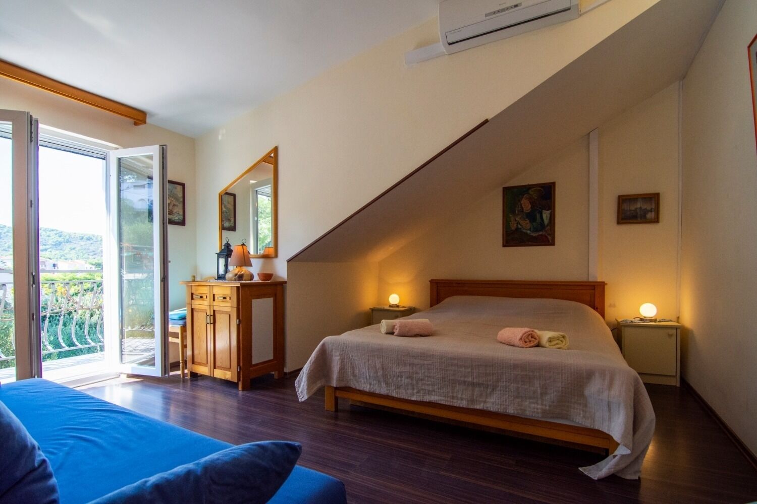 Apartments Mari 102711-A2