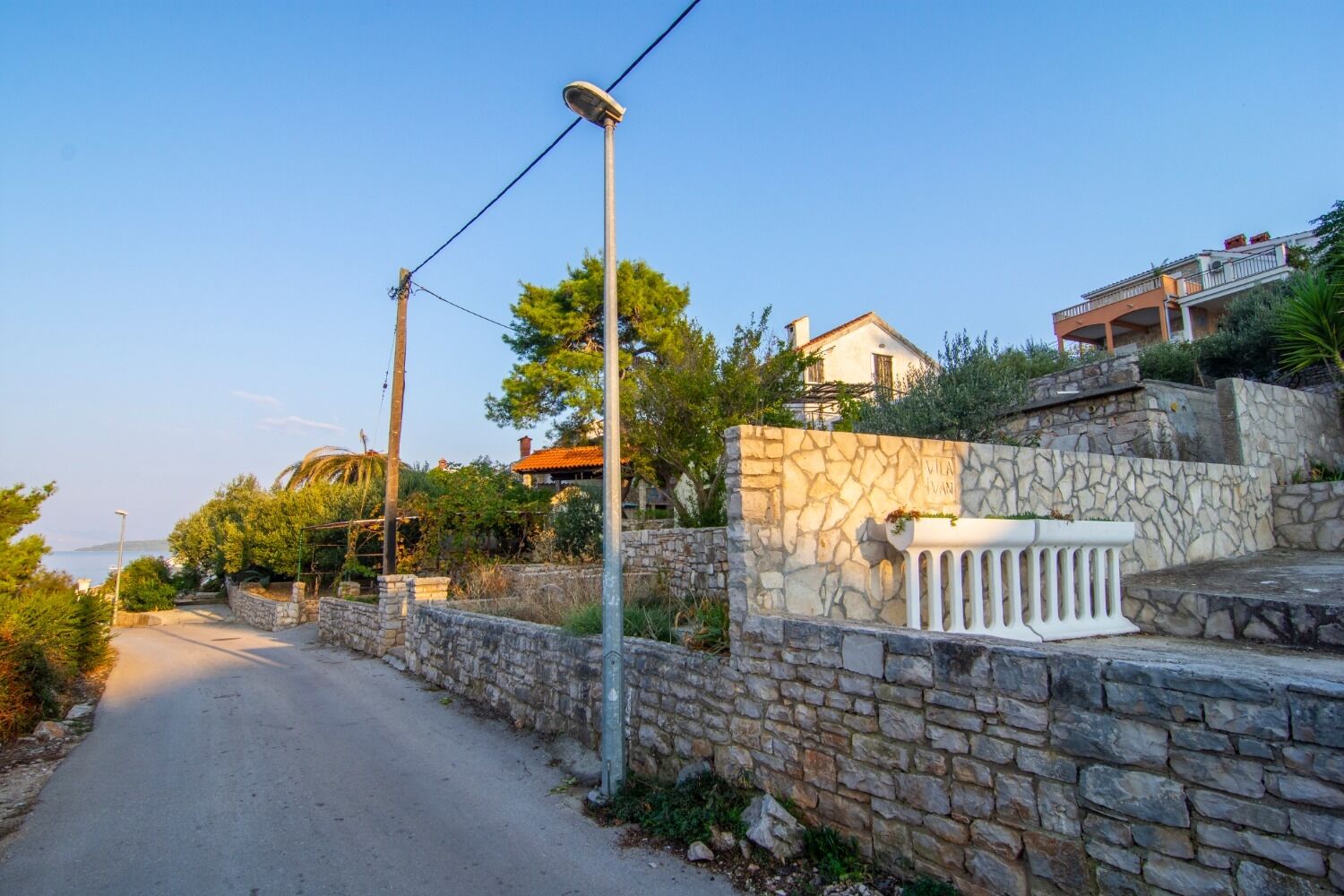 Apartments Mari 102711-A1