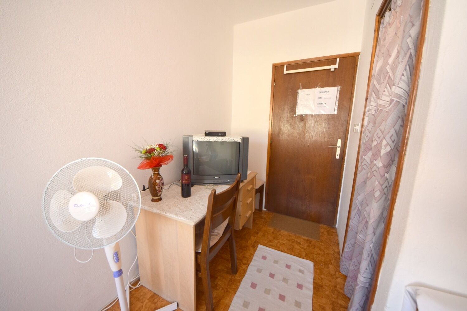 Rooms Smilje 10284-S1