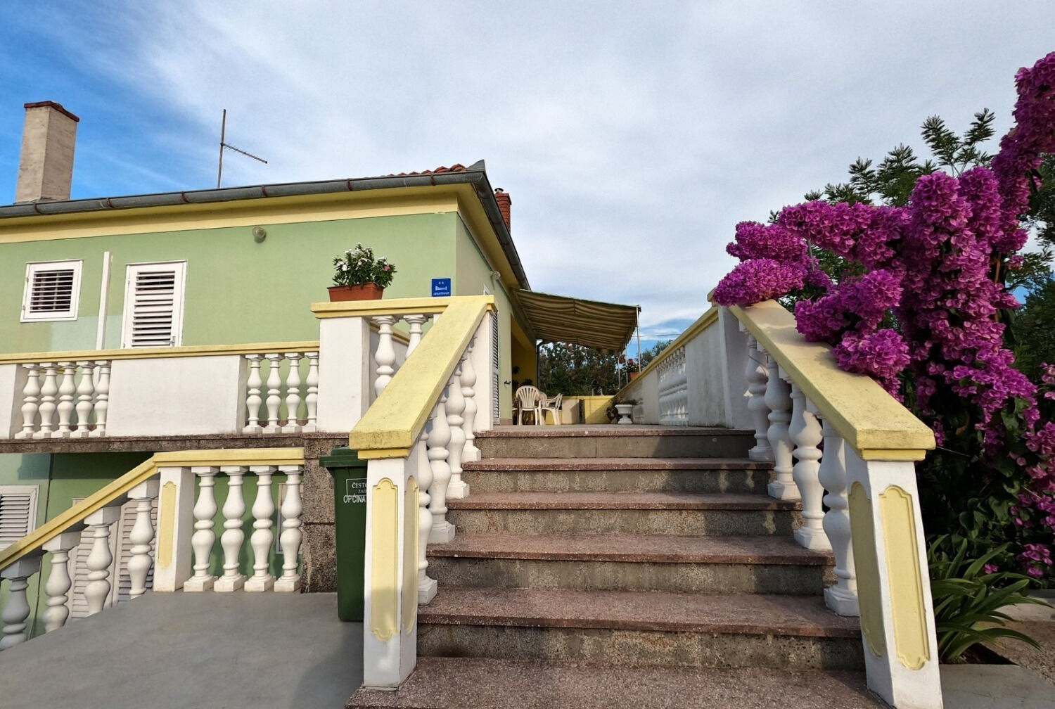 Apartment Mili 102811-A1
