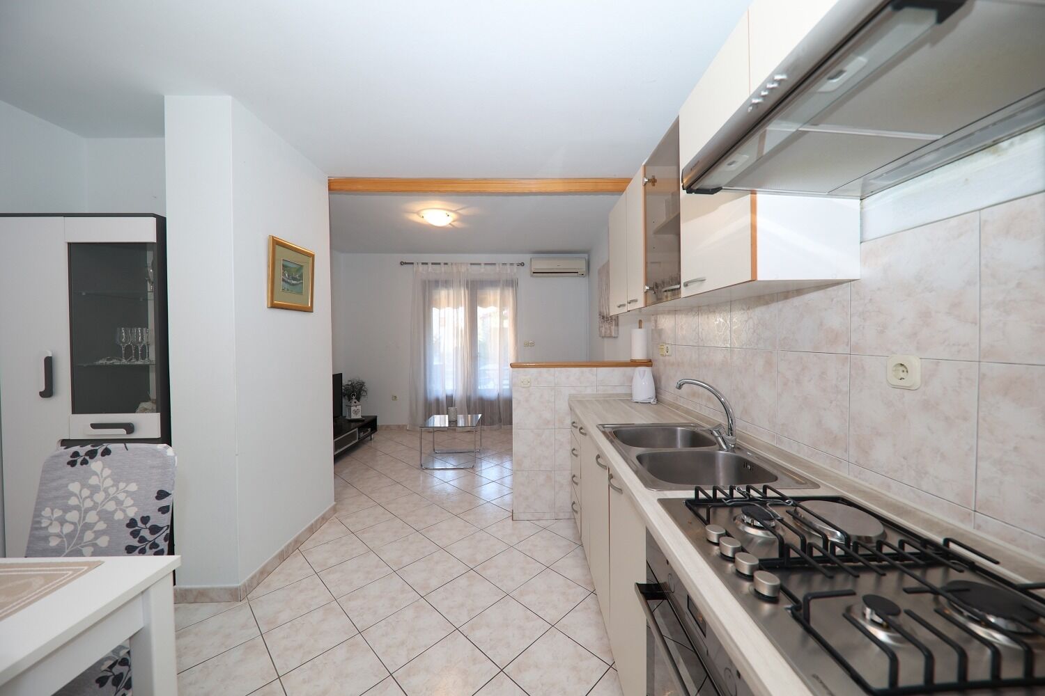 Apartment Gašpe 102821-A1