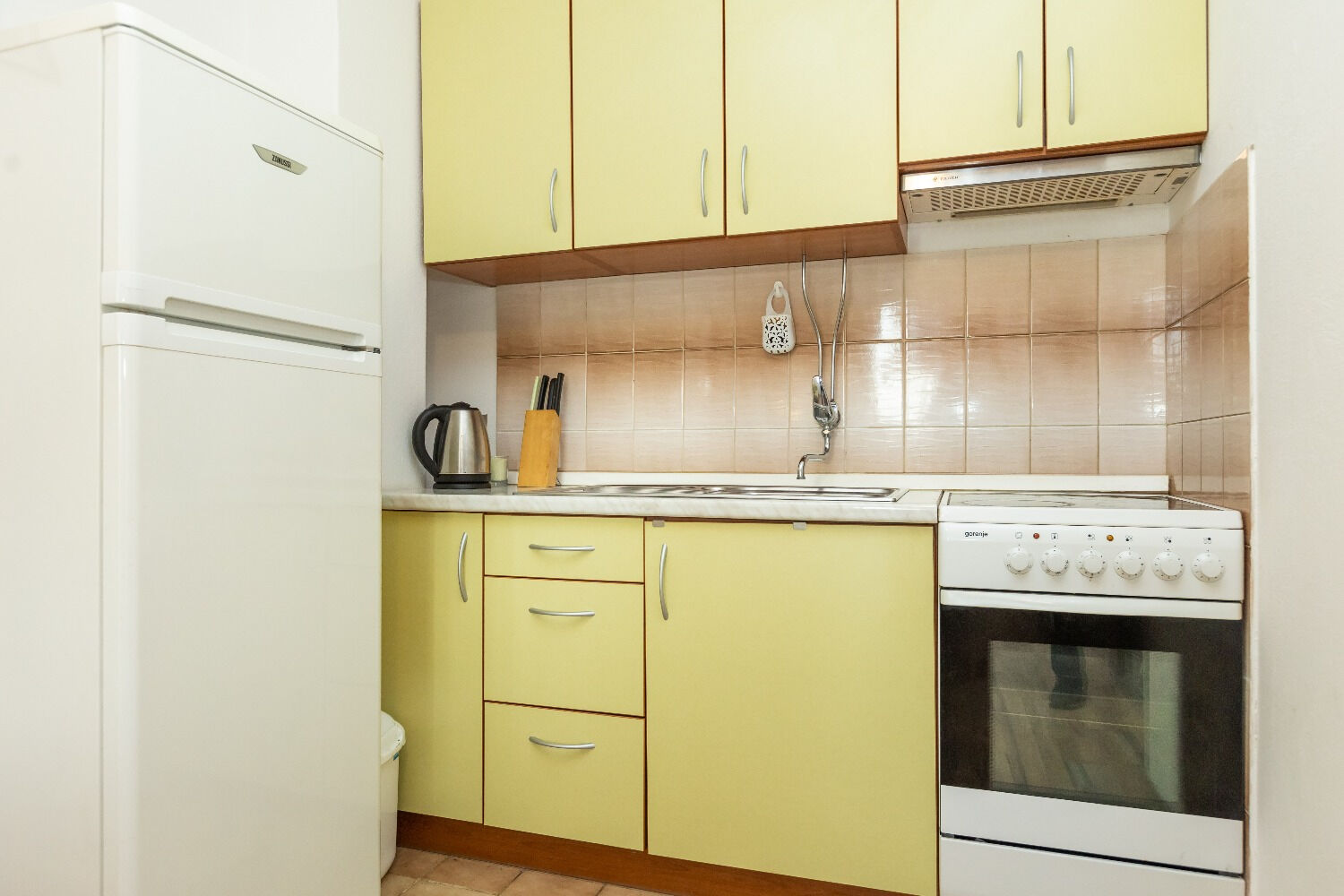 Apartments Vesna 102891-A2