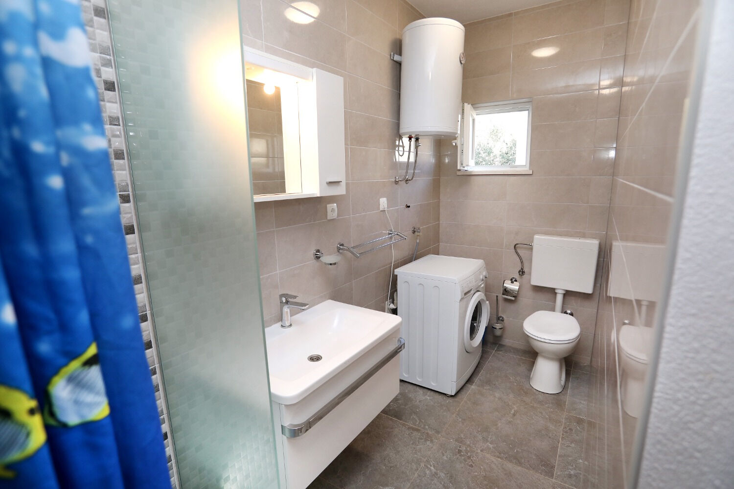 Apartments Ante 102971-A2
