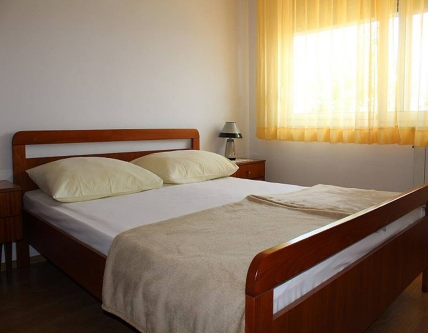 Apartments Milka 103001-A1