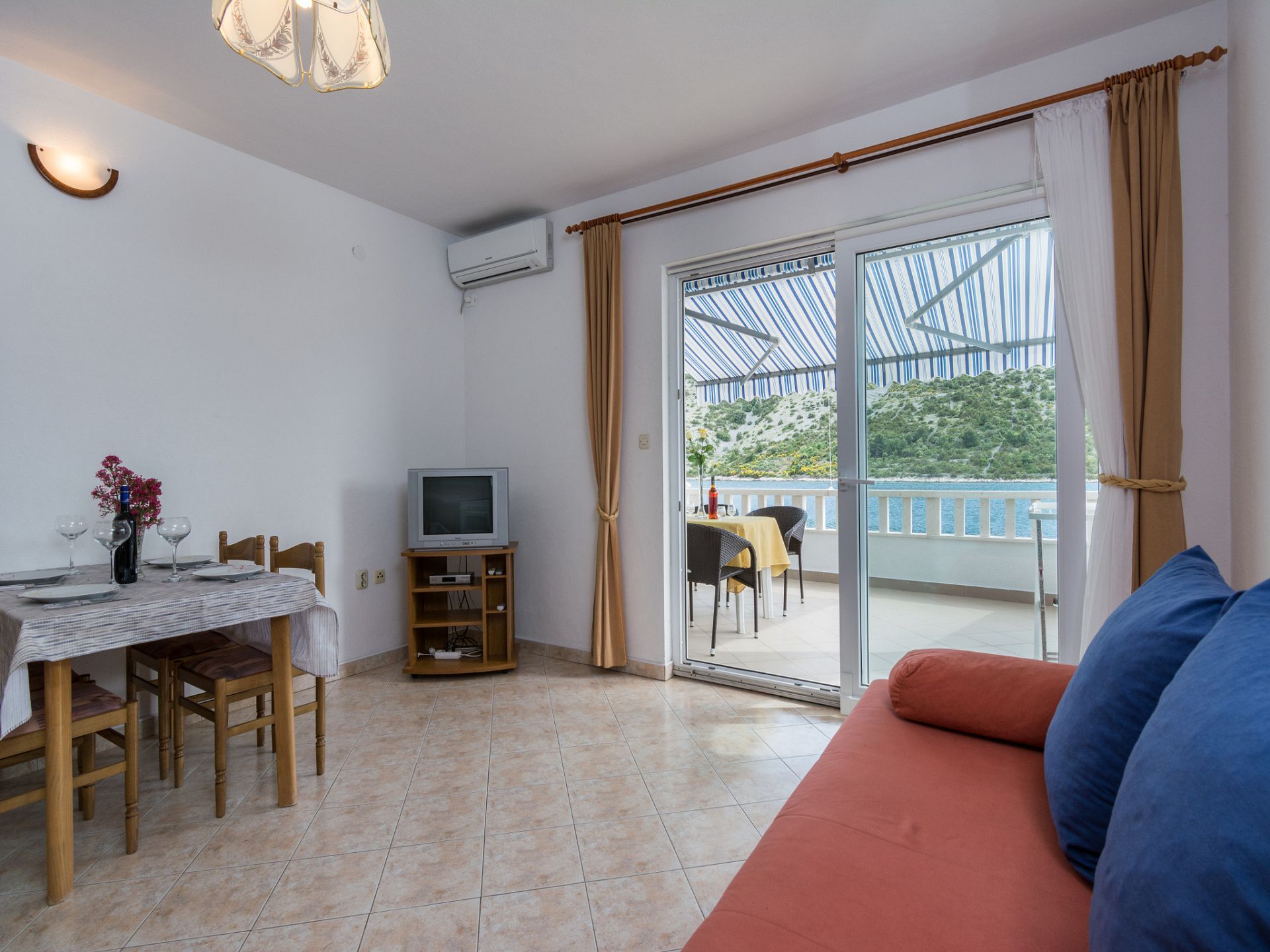 Apartments Miranda 103041-A2