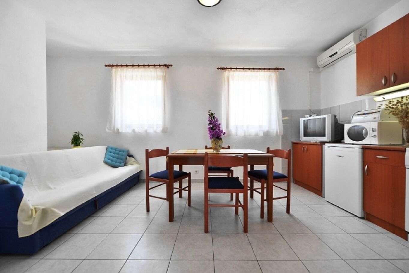 Apartments Nikola 103101-A2