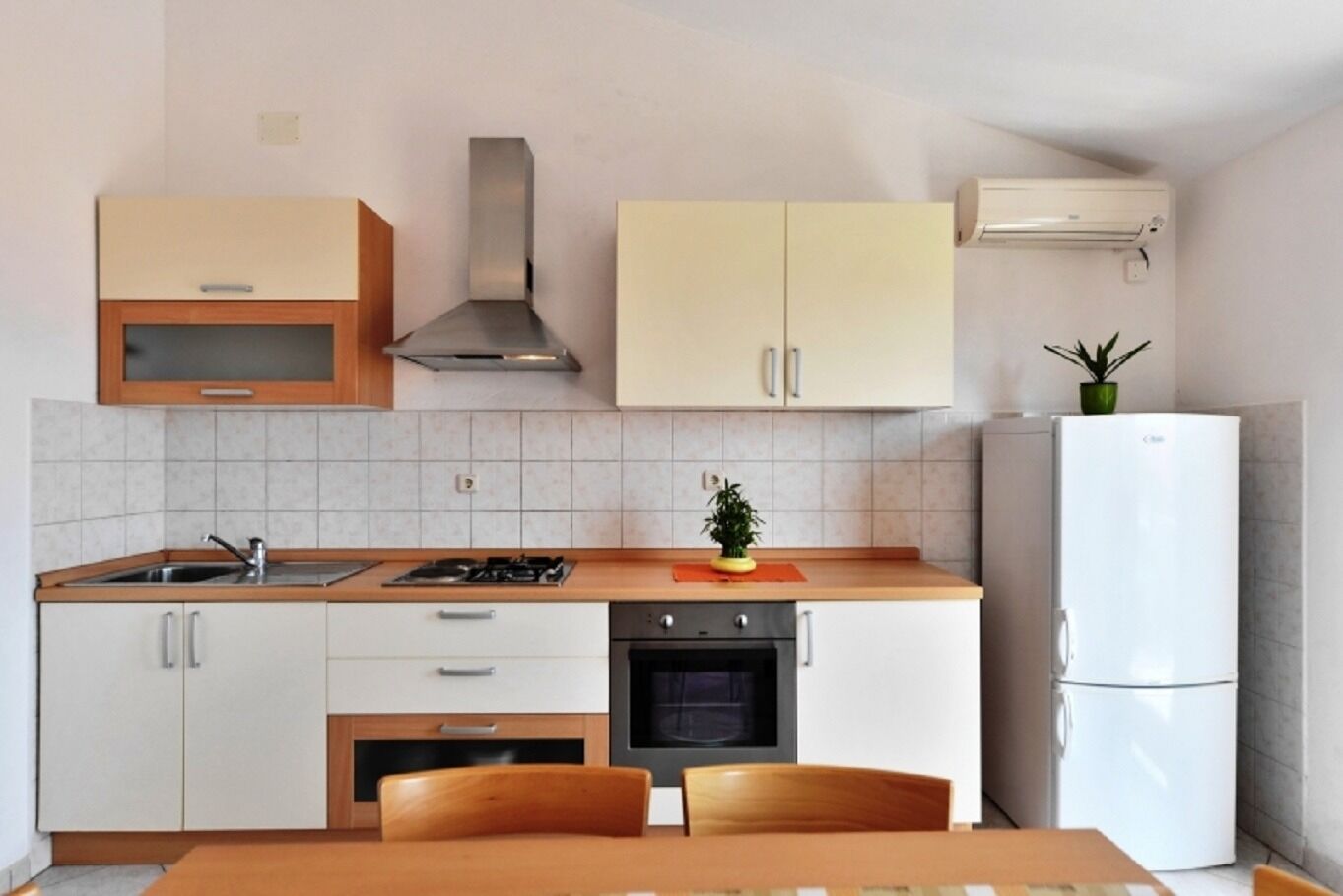 Apartments Nikola 103101-A3