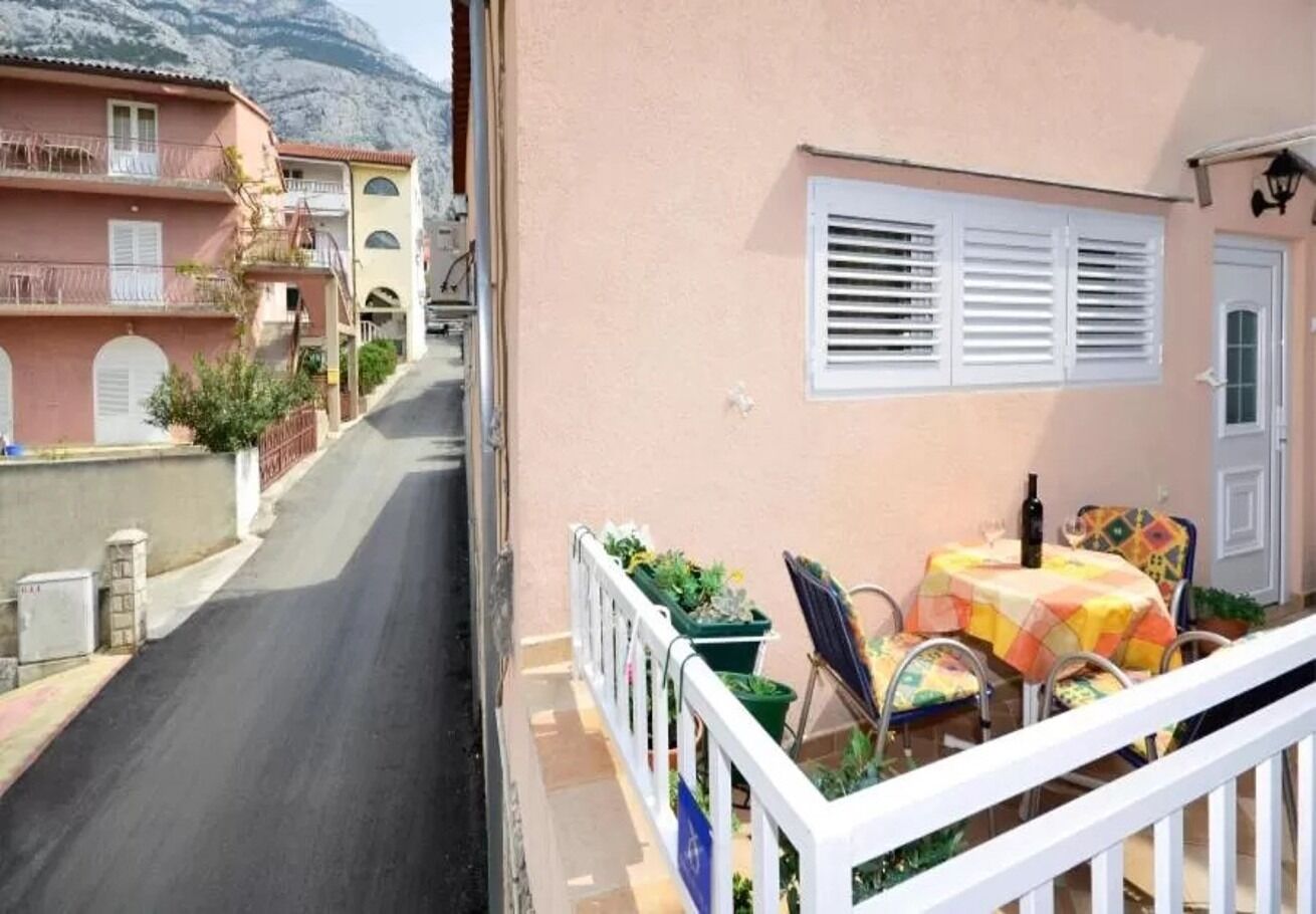 Apartment Ljubav 103111-A1
