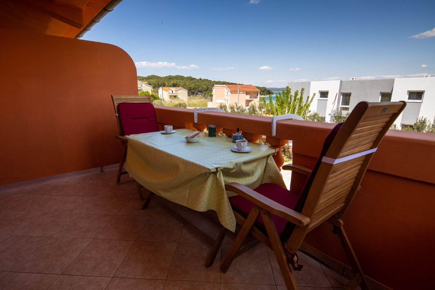 Apartments Den 103131-A2