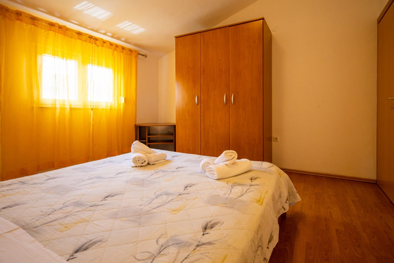 Apartments Den 103131-A2