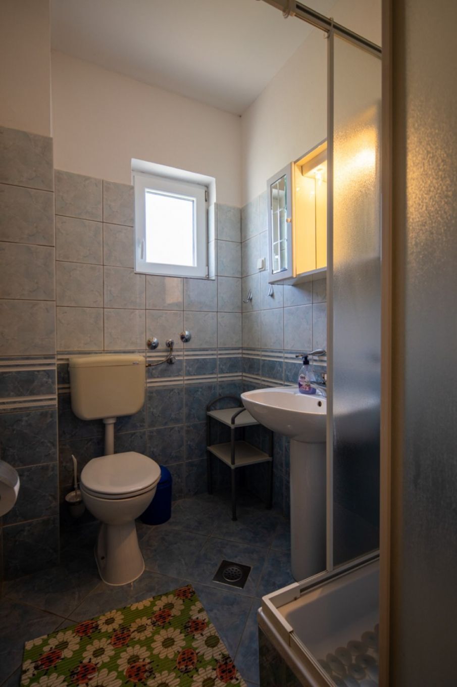Apartments Den 103131-A2