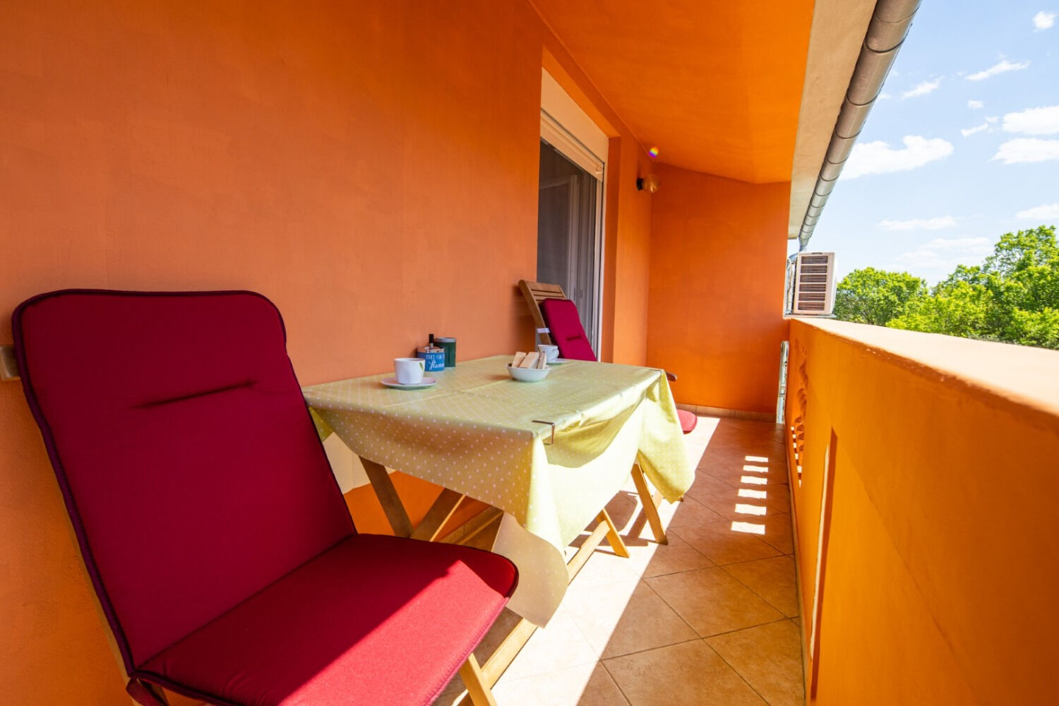 Apartments Den 103131-A3