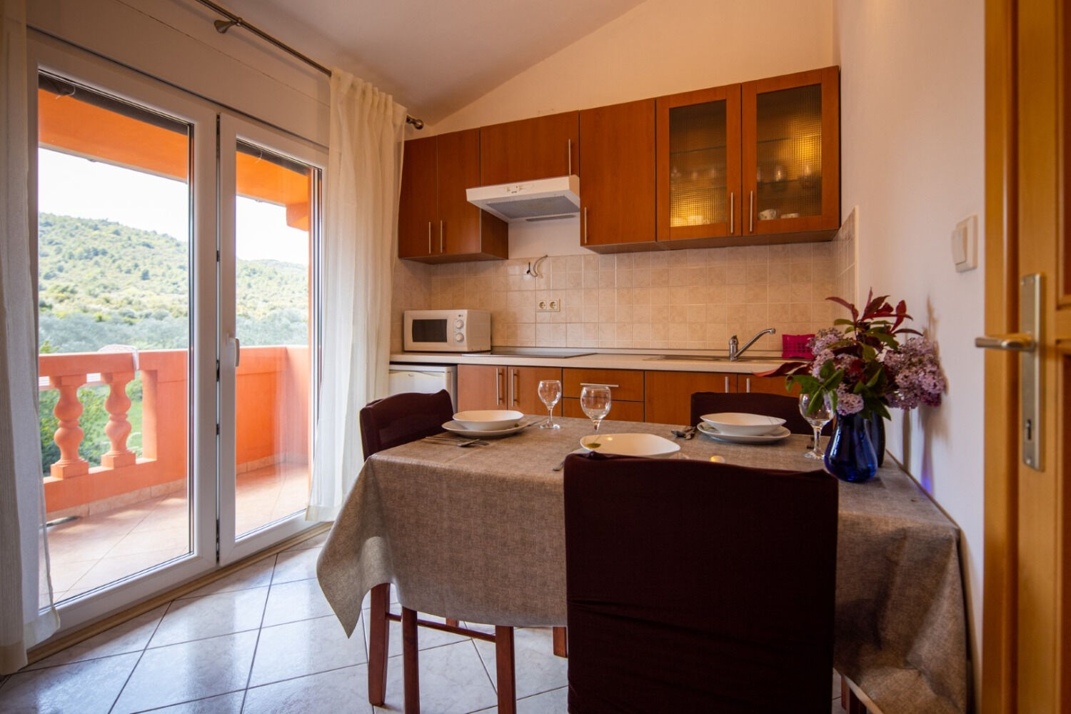 Apartments Den 103131-A3