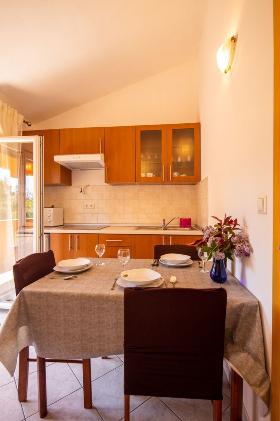 Apartments Den 103131-A3